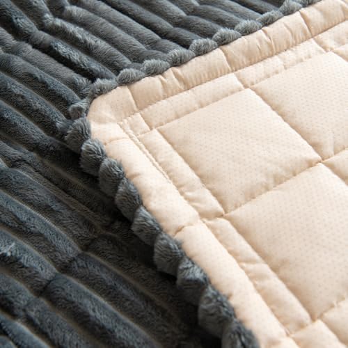Non-Slip Fuzzy Pet Couch Covers for Large Dogs