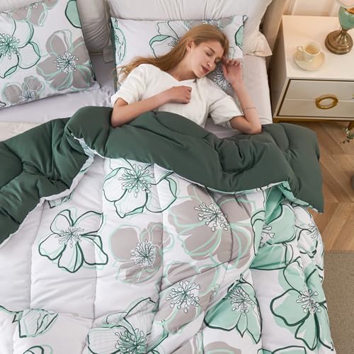 Crossvast 3 Piece Queen Comforter Set with Leaf Design