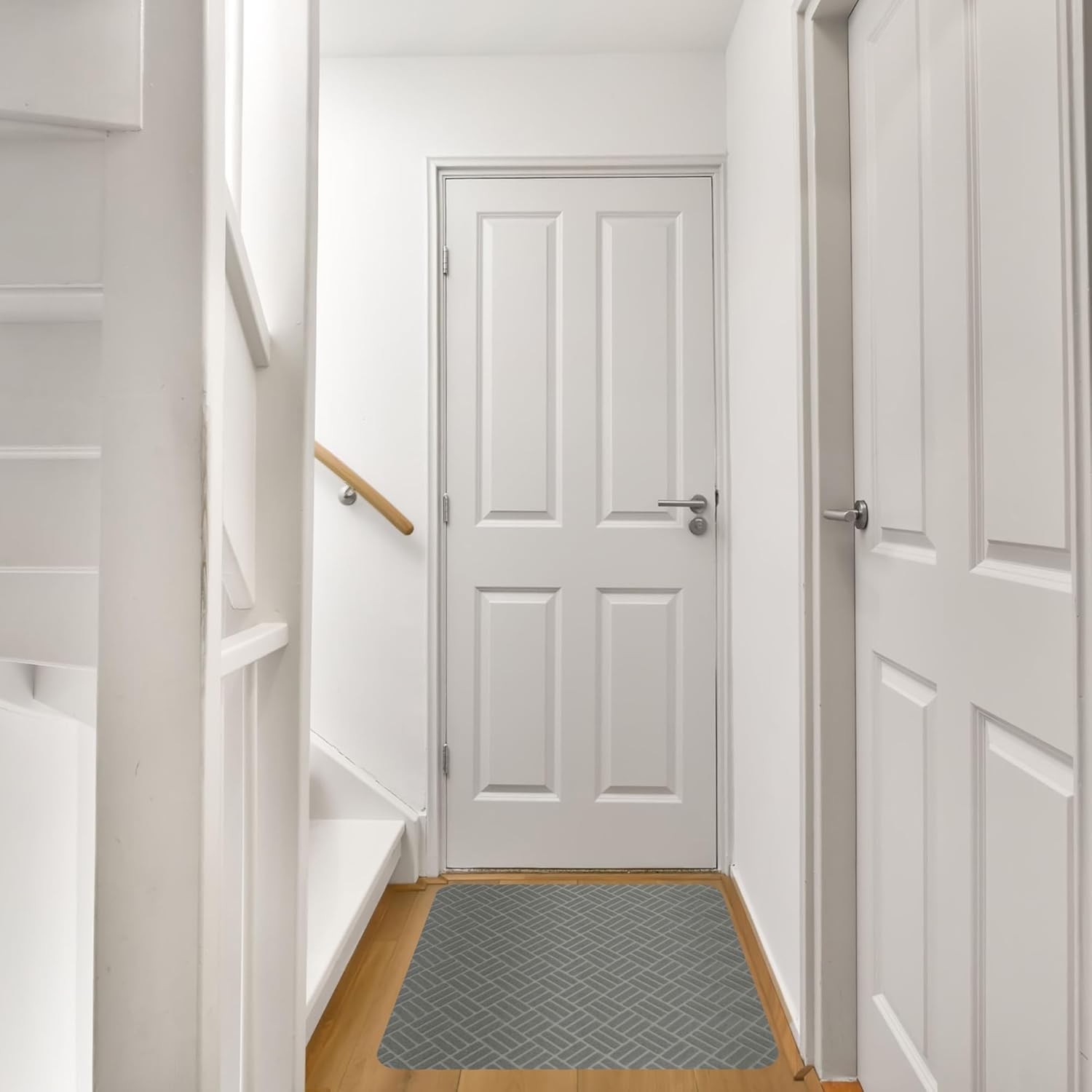 Linconson Anti Slip Carpet Mat 36x36