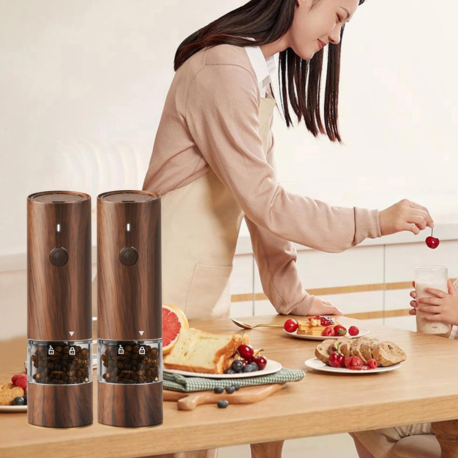 SOONHUA Electric Salt and Pepper Grinder Set with LED Light