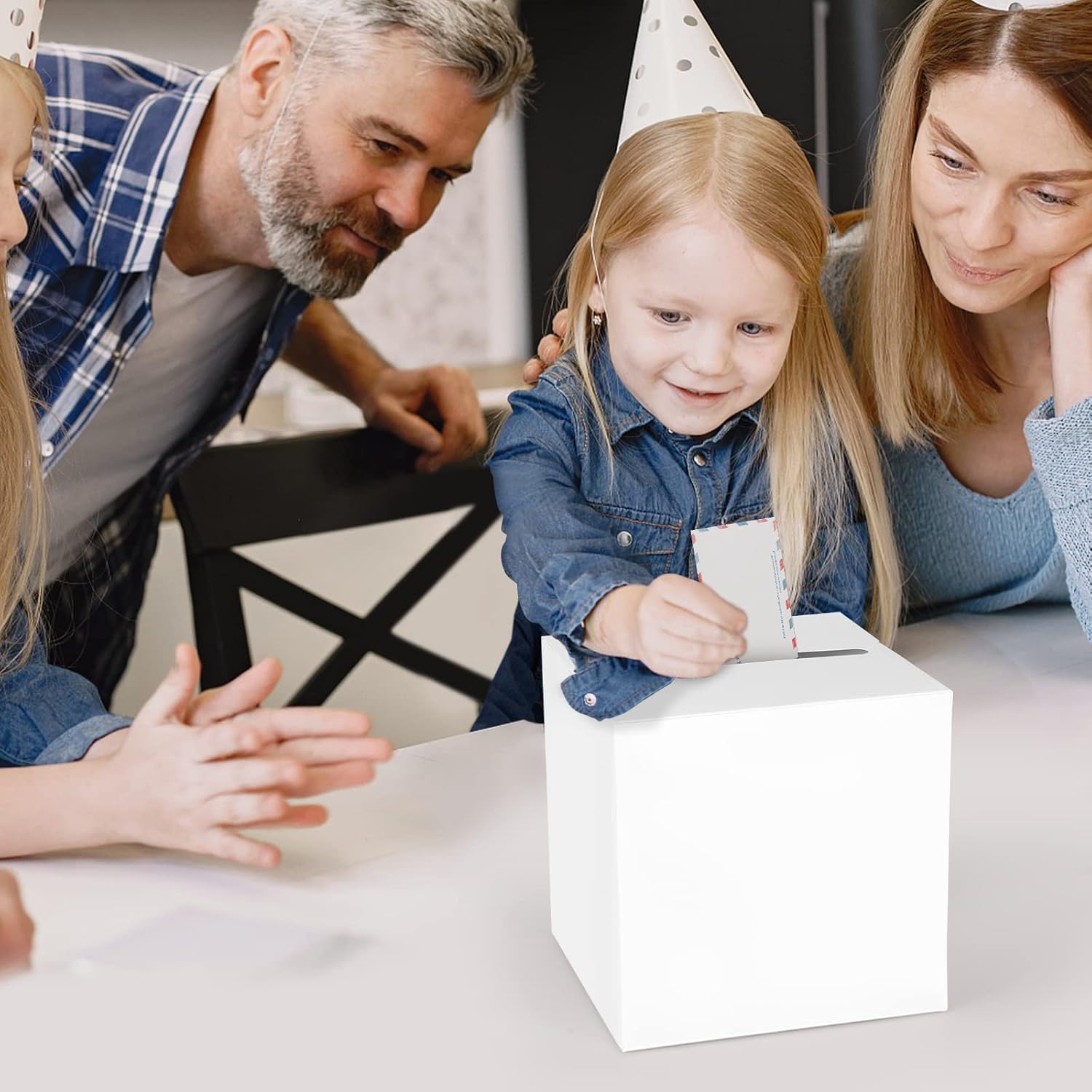 White Card Box for Wedding Reception and Party Decorations