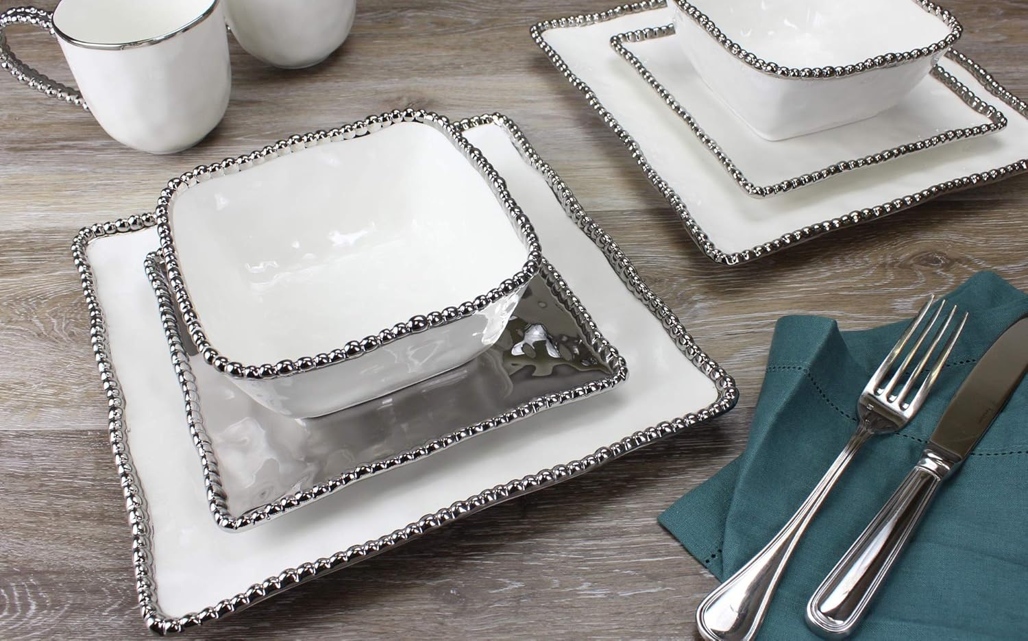 Pampa Bay Salerno 10-12 Inch Square Porcelain Dinner Plate